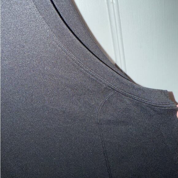 New Fabletics Women's Feather Tech+ Muscle Tank Black size S - Picture 7 of 9
